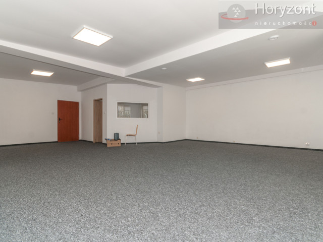biuro do wynajęcia w Dąbiu